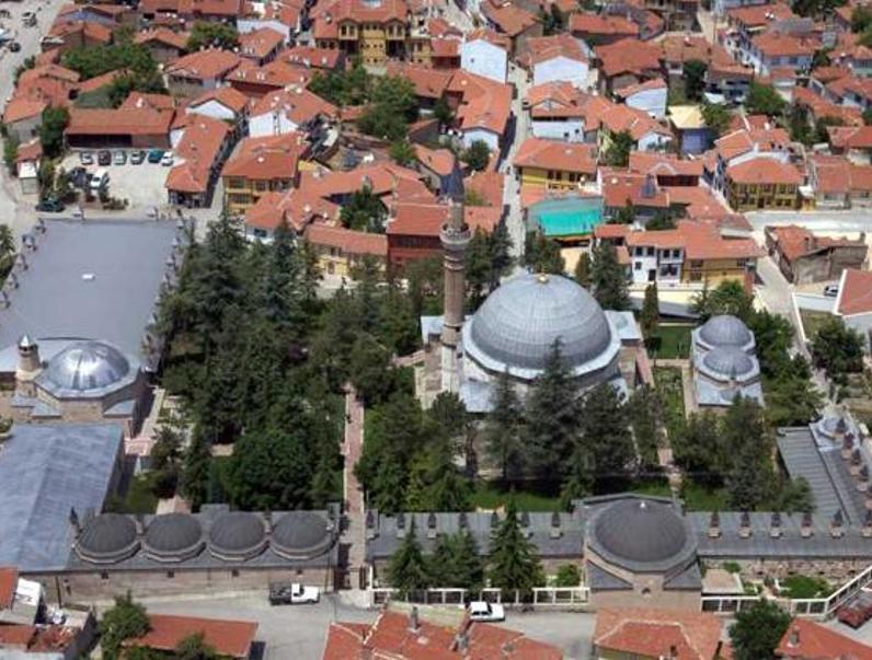 Kurşunlu Camii ve Külliyesi