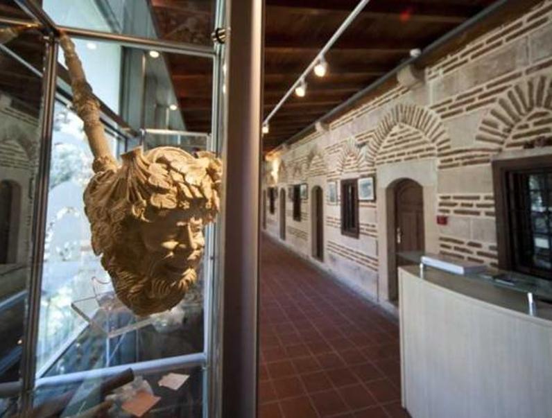 Lületaşı Müzesi (Kurşunlu Külliyesi içinde)