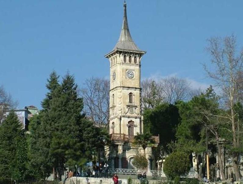 İzmit Saat Kulesi