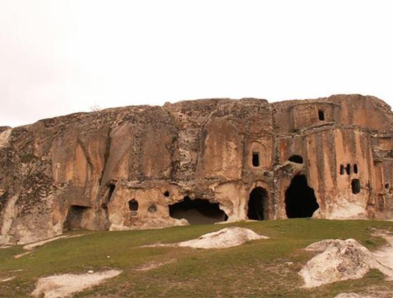 Frig Vadisi ve Ayazini Ören Yeri