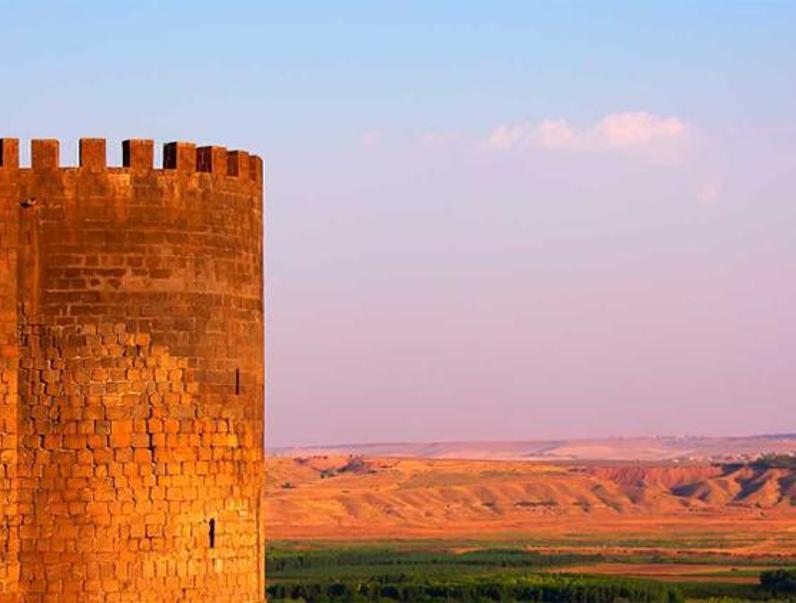 Keçi Burcu (Surların En Güzel Manzara Noktası)