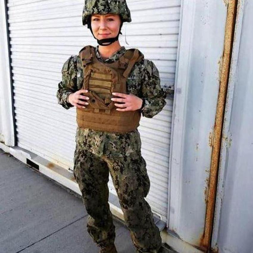 'Hırvat kadın asker'in fotoğrafını beğendi, başına bunlar geldi!