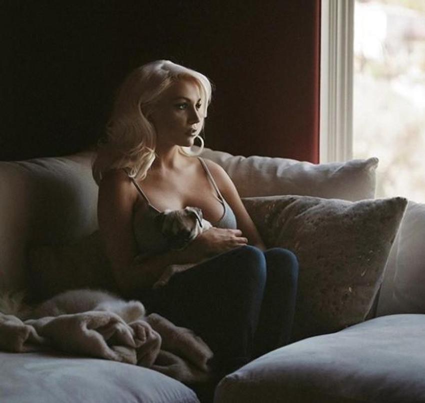 Courtney Stodden karantinayı böyle deldi!