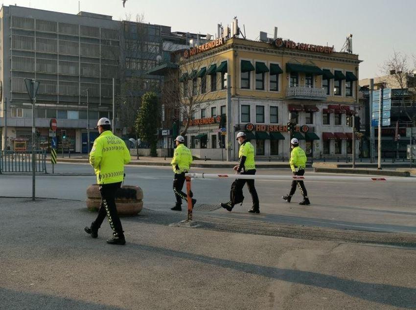 Sokağa çıkma yasağının ardından İstanbul'da ilk sabah!
