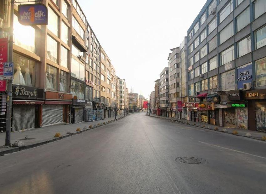Sokağa çıkma yasağının ardından İstanbul'da ilk sabah!