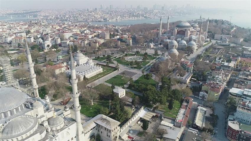 Sokağa çıkma yasağının ardından İstanbul'da ilk sabah!