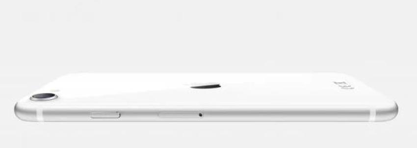 Yeni iPhone SE tanıtıldı! İşte Türkiye fiyatı