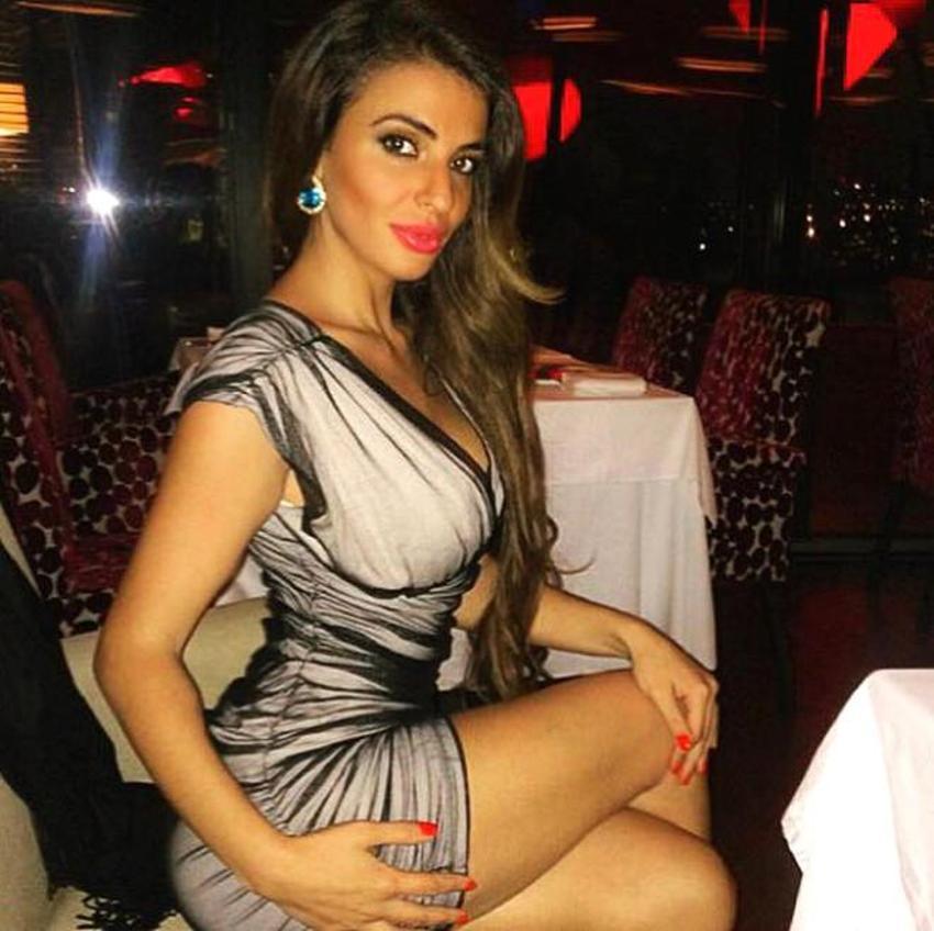 Diyarbakırlı Elif Çelik sosyal medyayı sallıyor!