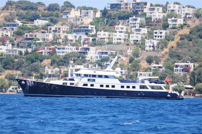 Ali Ağaoğlu'nun aşk tatili...