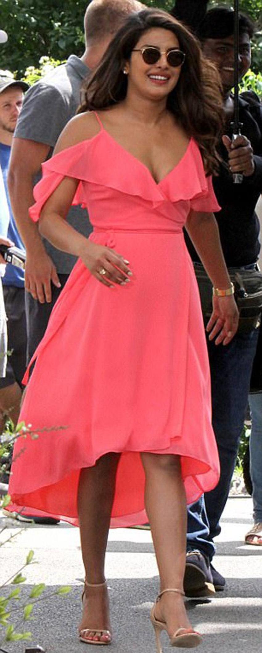 Priyanka Chopra böyle yakalandı!