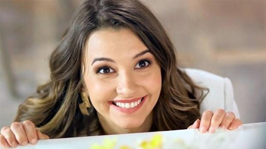 Leyla Lydia Tuğutlu'dan bikinili pozlar!