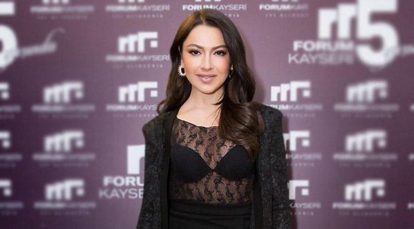 Hadise'den inanılmaz pozlar!