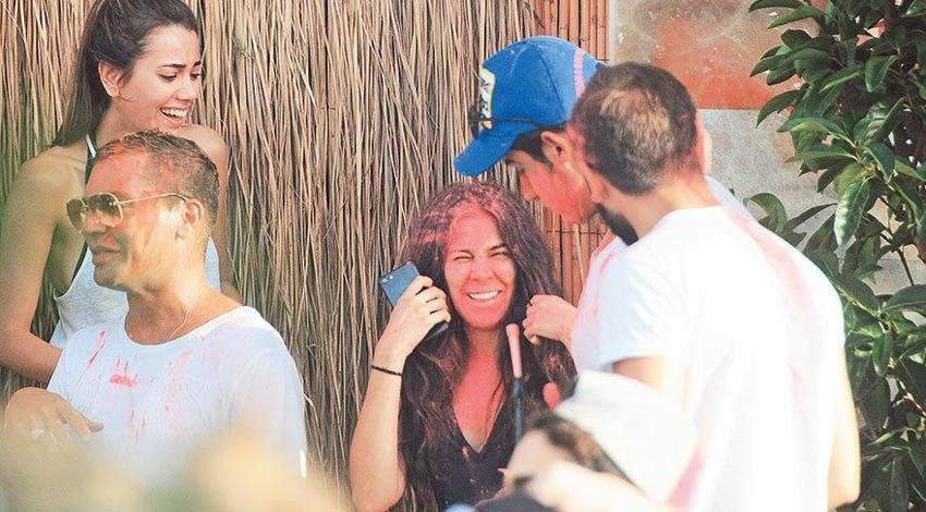 Asena Atalay'ın çılgın eğlencesi!