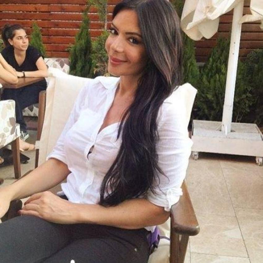 Sevda Demirel: 'Kölen olayım, ayağını yıkayım!' diyenler var