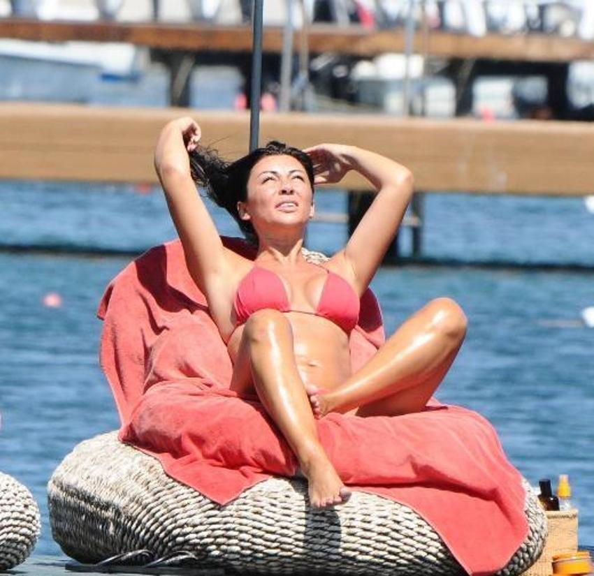 Selen Görgüzel jet-ski mağduru oldu!