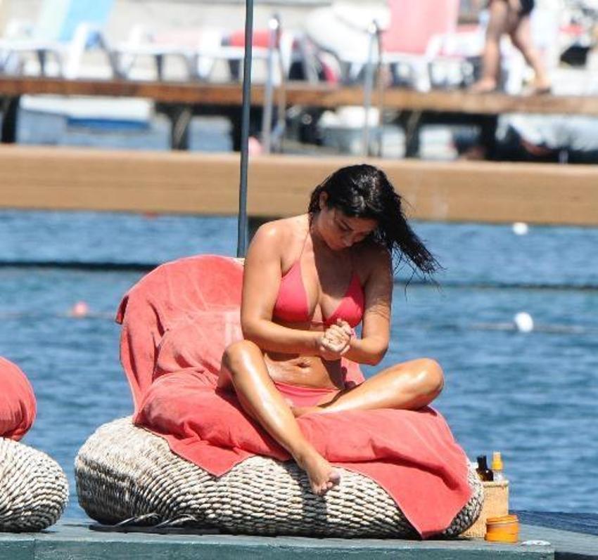 Selen Görgüzel jet-ski mağduru oldu!