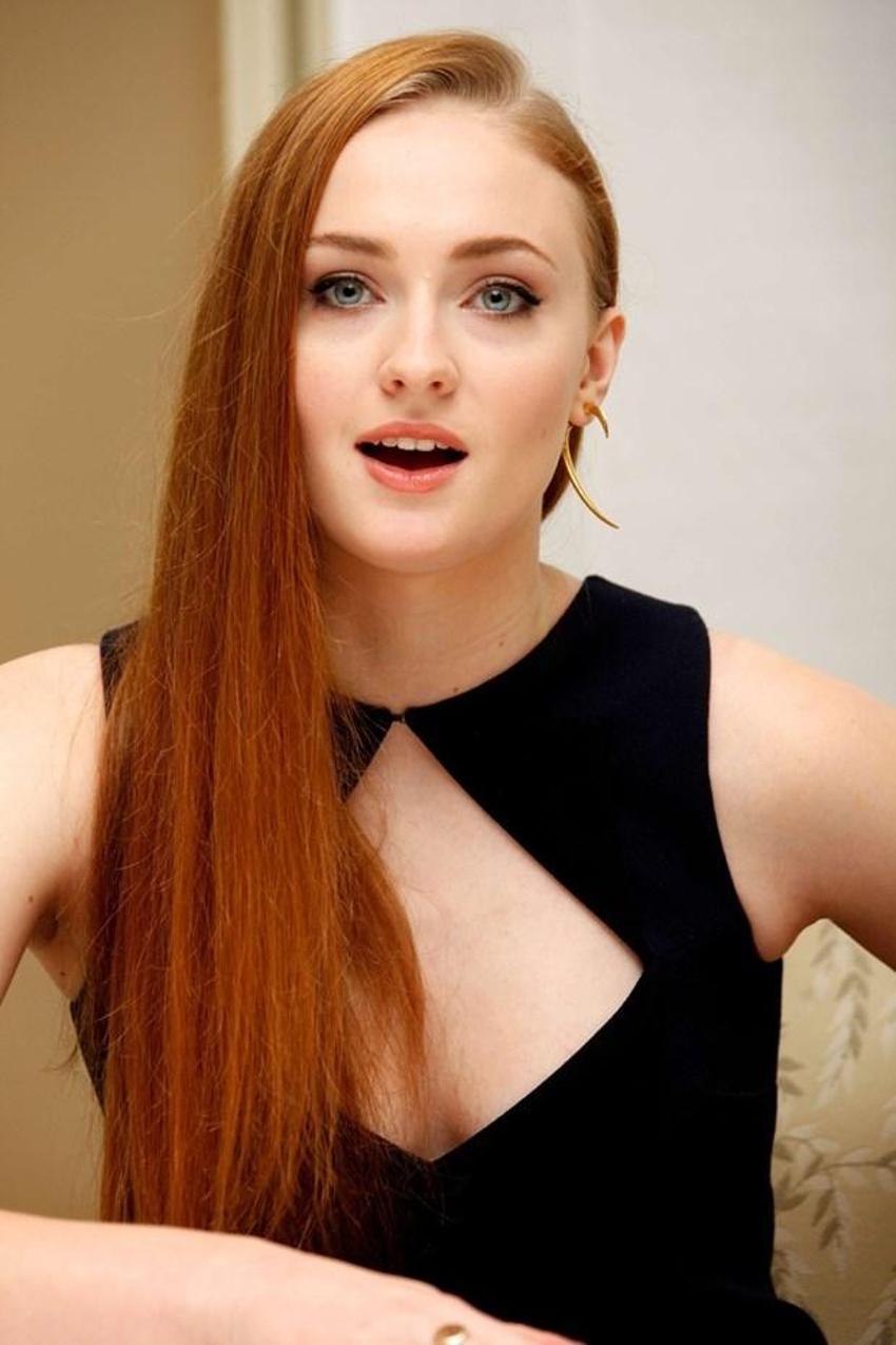 Sophie Turner'ın çocukluğunu Summer Fontana canlandıracak