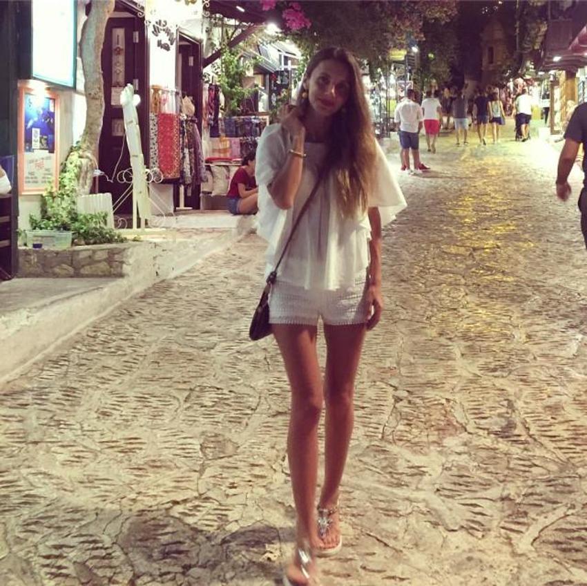 Yasemin Hadivent yıllanmış şarap gibi!