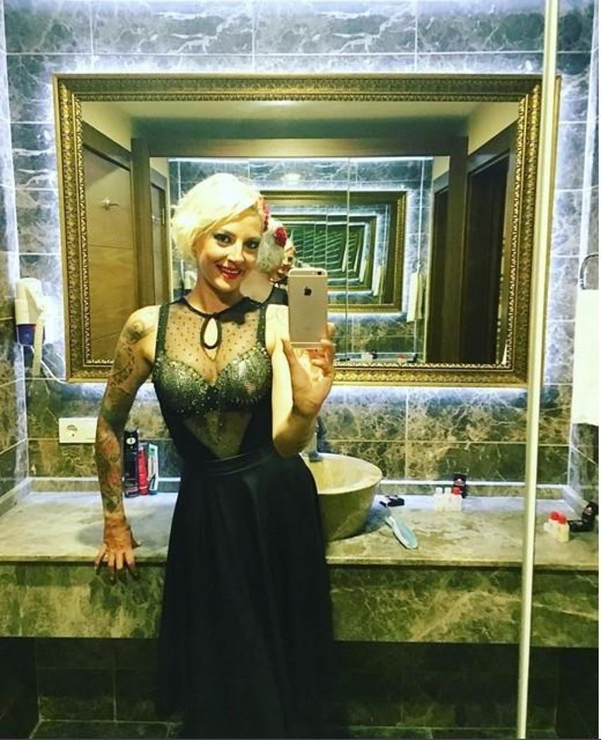 Survivor Berna Öztürk'ten olay paylaşım!