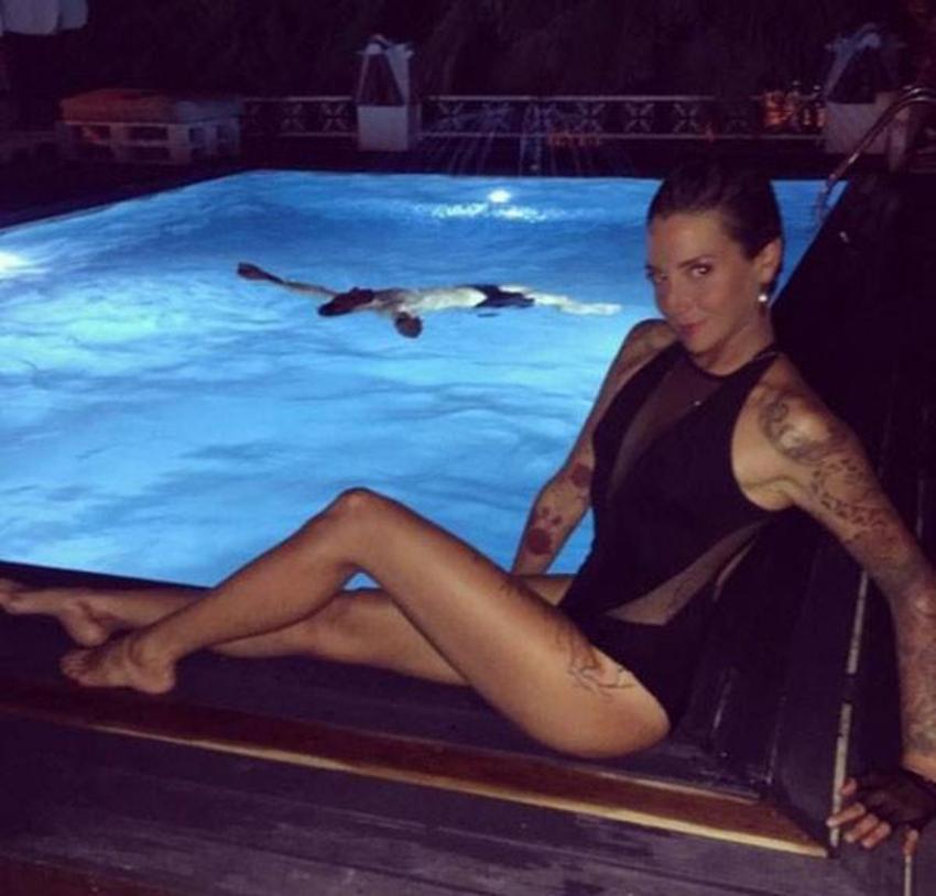 Survivor Berna Öztürk'ten olay paylaşım!