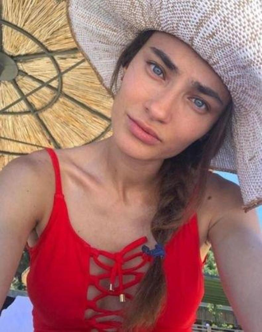 Saadet Işıl Aksoy'dan makyajsız paylaşım!