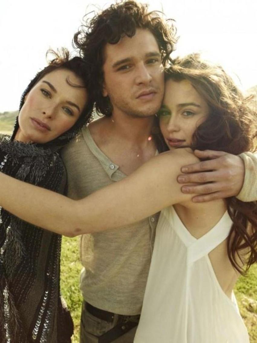 ‘Jon Snow’ ve ‘Daenerys Targaryen’ neden öpüştü?