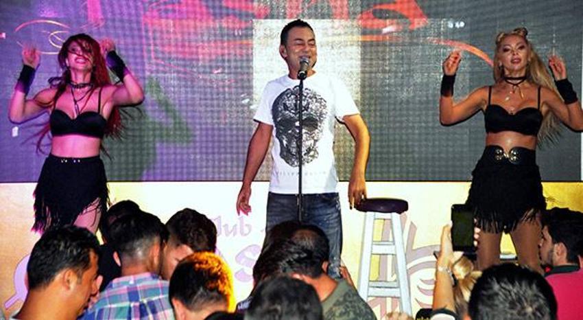 'Bizden başka yüzük takan enayi yok!'