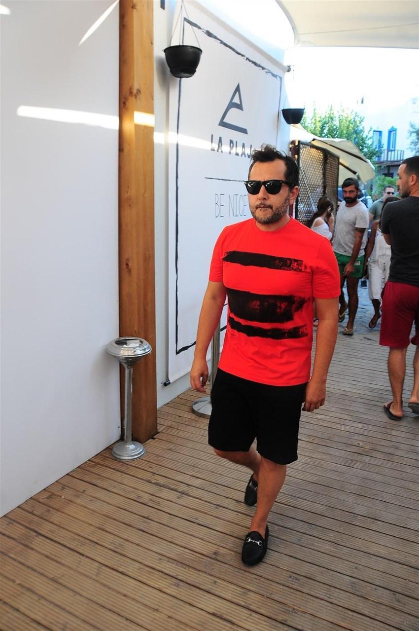 Bodrum'da sahne alan Gülşen nefes kesti!