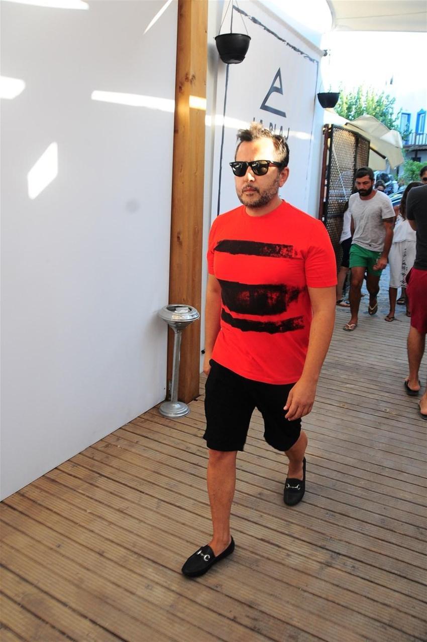 Bodrum'da sahne alan Gülşen nefes kesti!