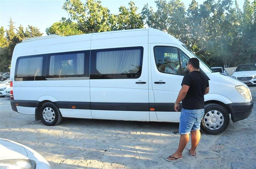 Bodrum'da sahne alan Gülşen nefes kesti!