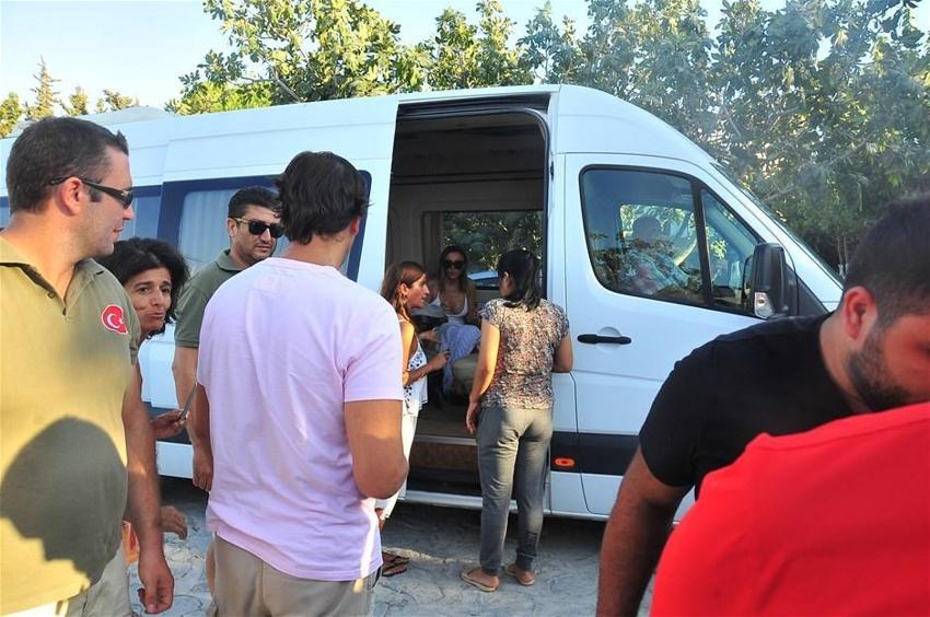 Bodrum'da sahne alan Gülşen nefes kesti!