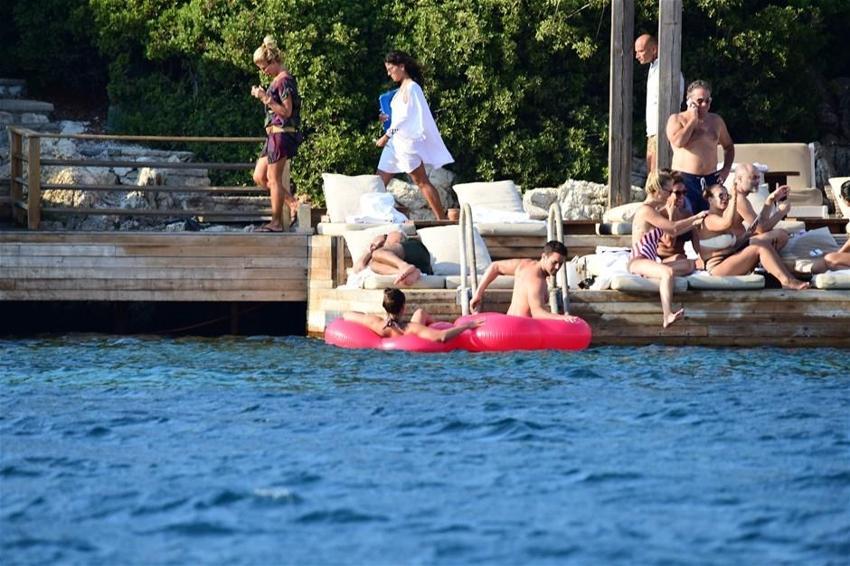 Kelly Brook Bodrum’da