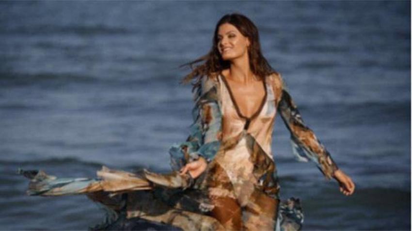 Isabeli Fontana sezonu kapattı!
