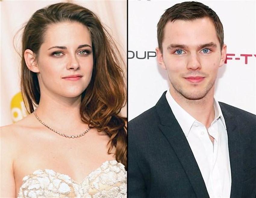 Kristen Stewart'tan çıplak reklam!