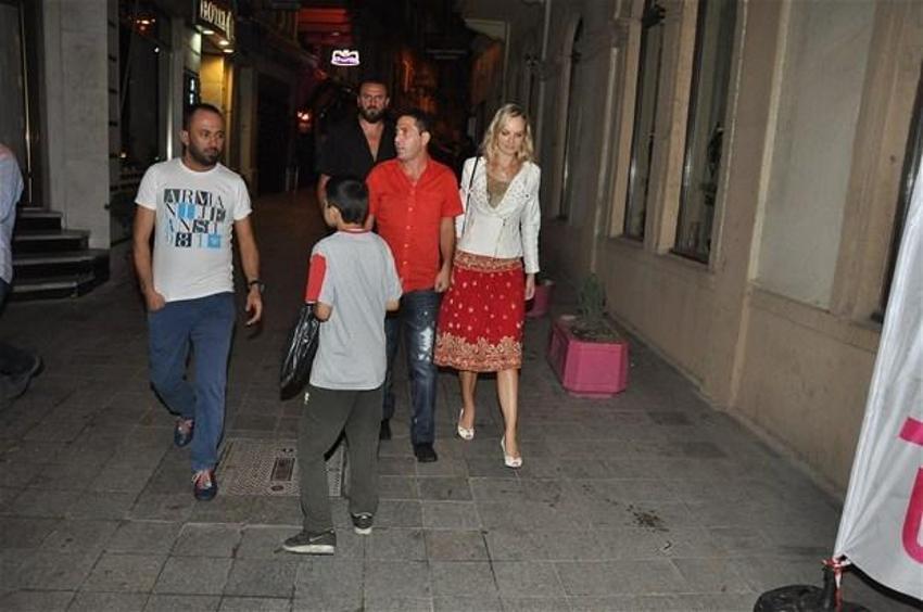 Şebnem Schaefer'ı ölümle tehdit etti!