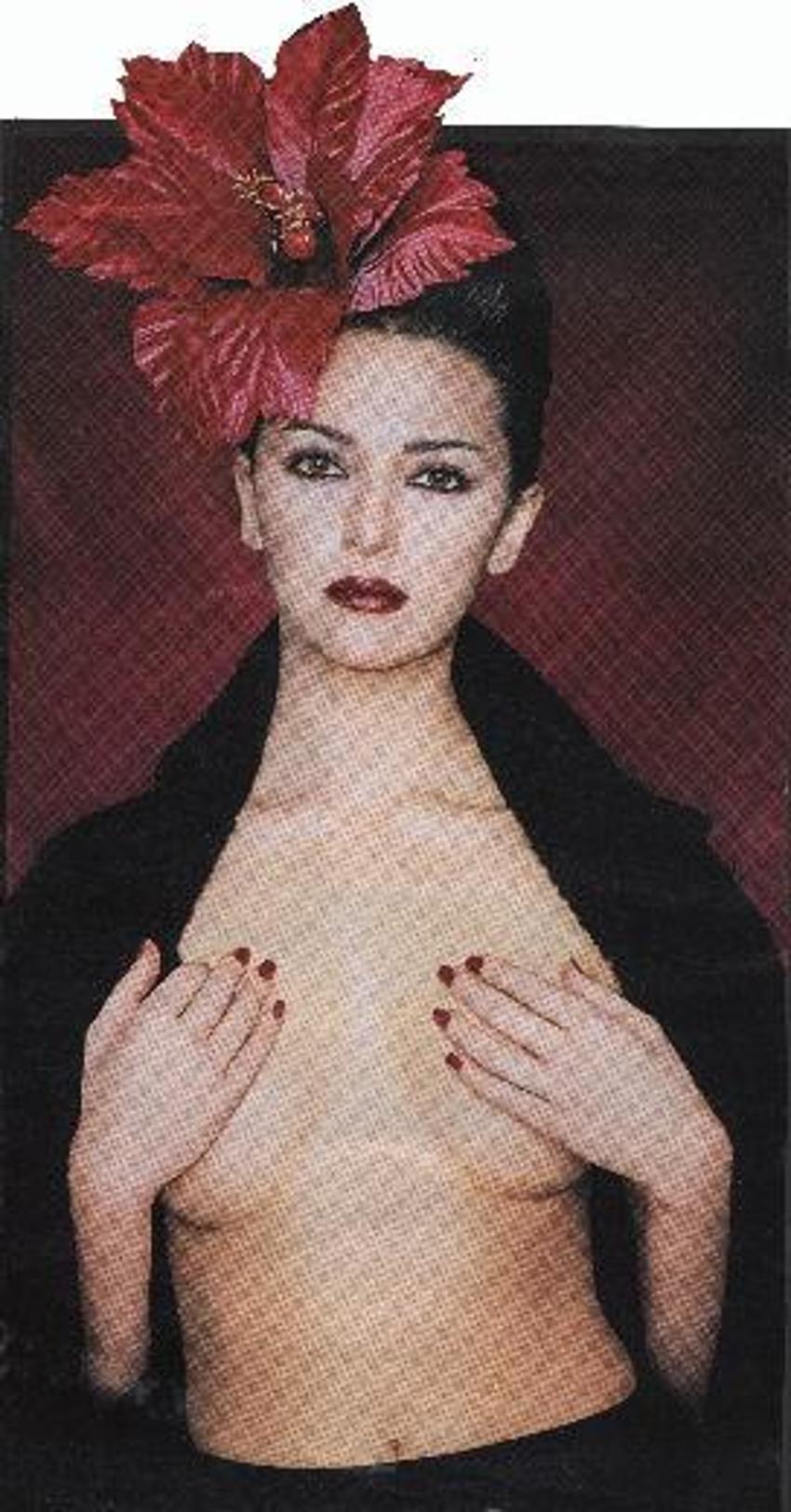 'Göbek ve kalça yağlarını aldırdı' iddiası! 