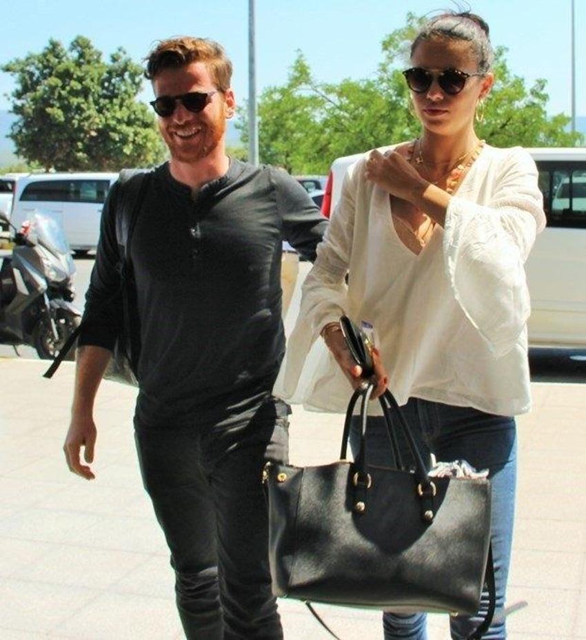 Adriana Lima'dan takipçisine 'yaş' cevabı
