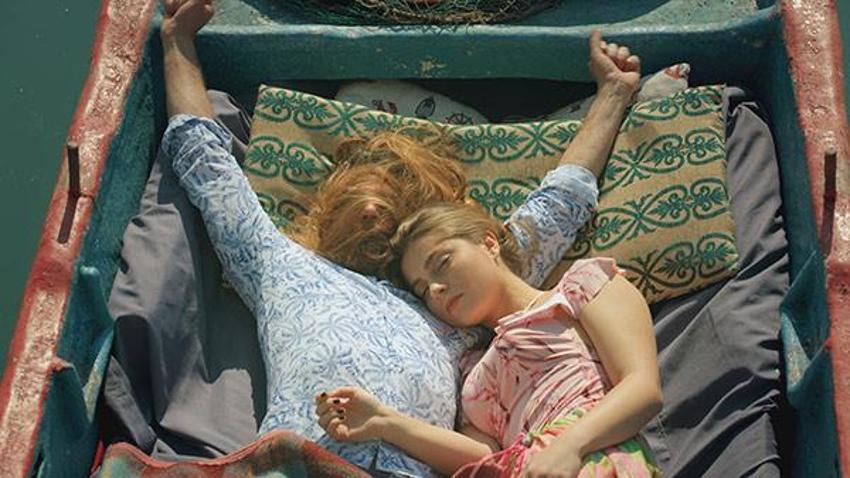 'İlk Öpücük'te renkli görüntüler!
