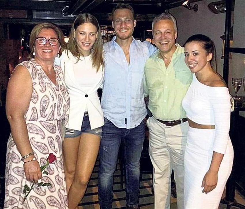 Londra'da Serenay Sarıkaya rüzgarı!