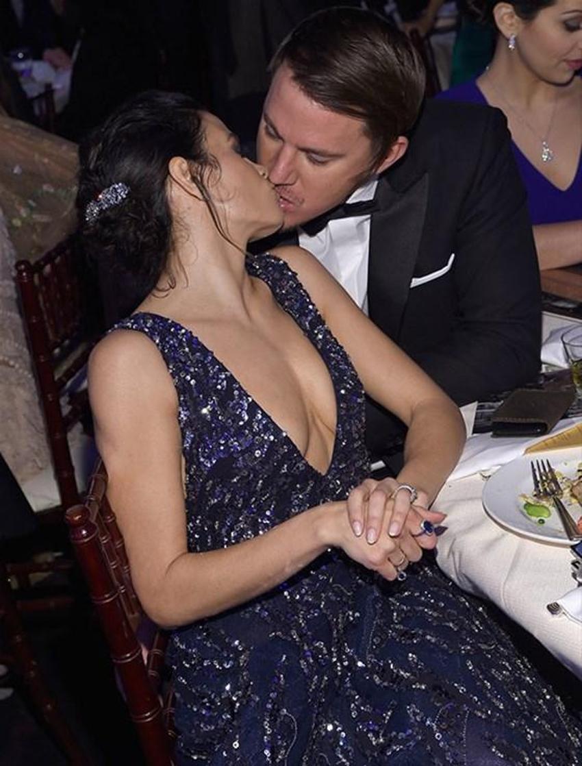 Jenna Dewan’dan iç çamaşırlı gövde gösterisi!