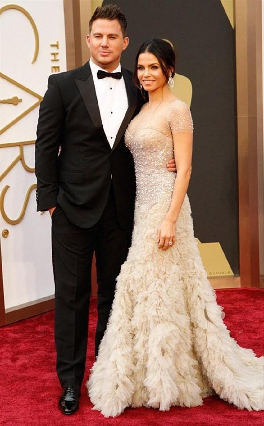 Jenna Dewan’dan iç çamaşırlı gövde gösterisi!