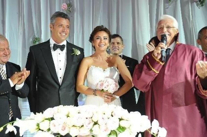 Sadettin Saran'ın 5 yıllık evliliği tek celsede bitti!