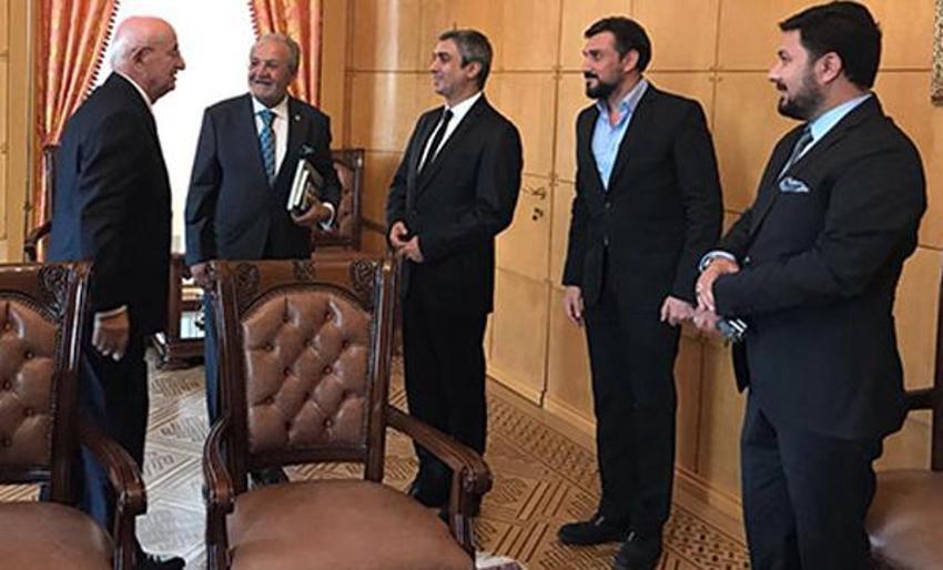 'Polat Alemdar' TBMM'de! Makaslanan sahneyi anlattı...
