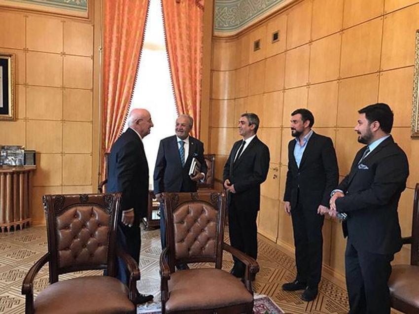'Polat Alemdar' TBMM'de! Makaslanan sahneyi anlattı...