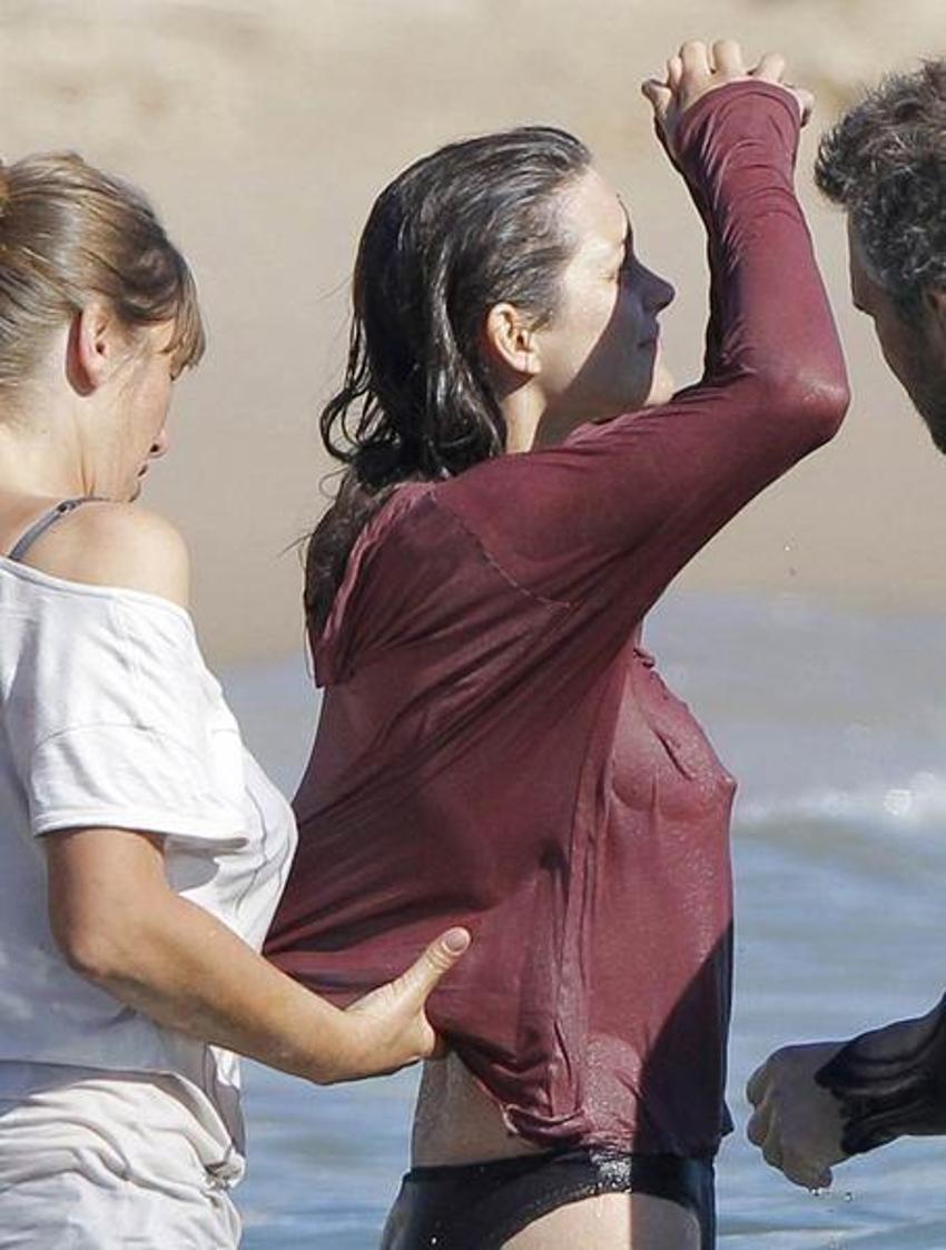 Marion Cotillard çırılçıplak soyundu!