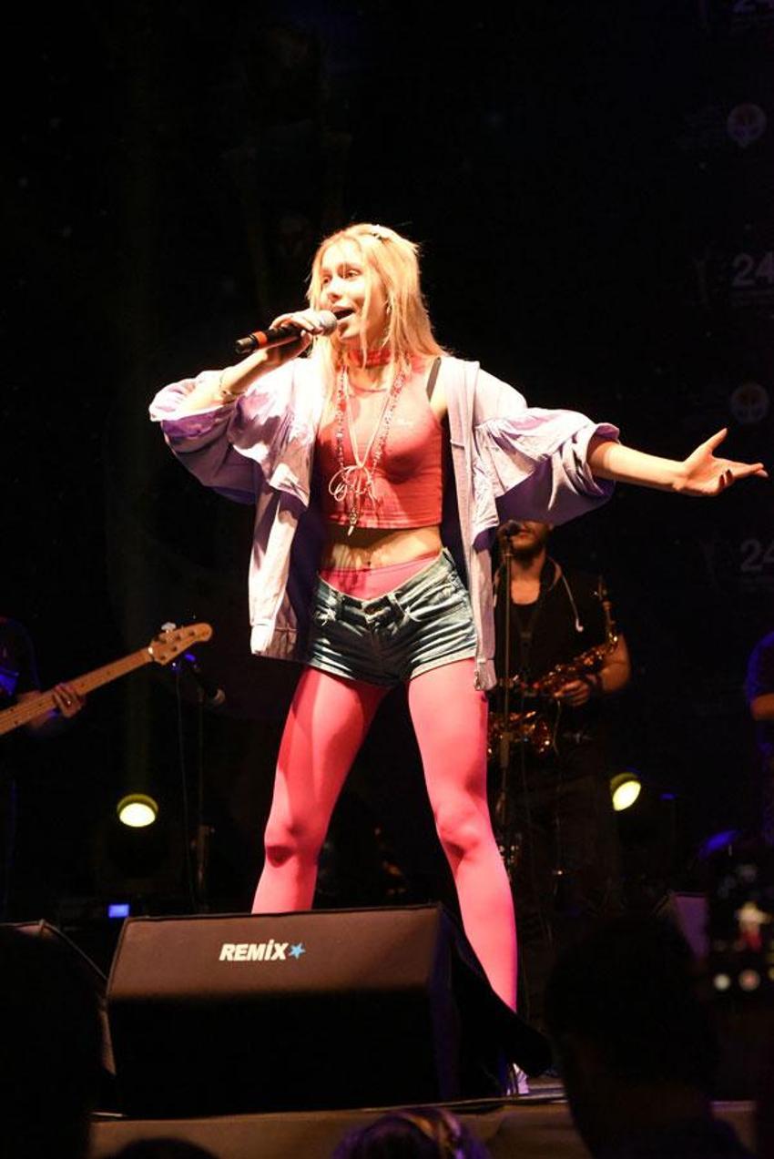 Aleyna Tilki konserini Conolar mı bastı?'