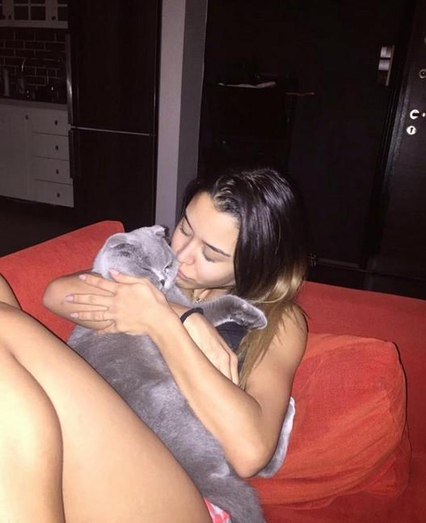 Survivor Denisa, Instagram'ı sallıyor!