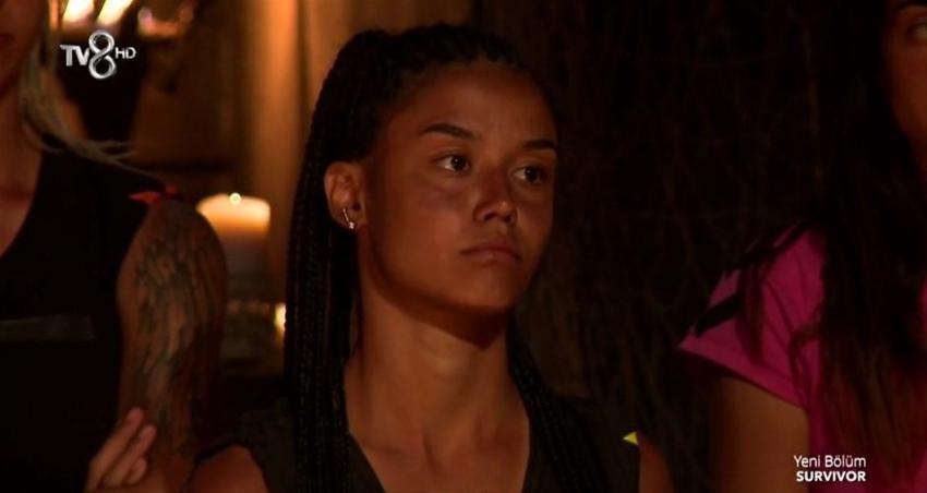 Survivor Denisa, Instagram'ı sallıyor!