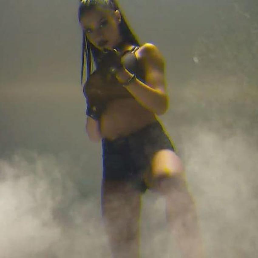 Survivor Denisa, Instagram'ı sallıyor!
