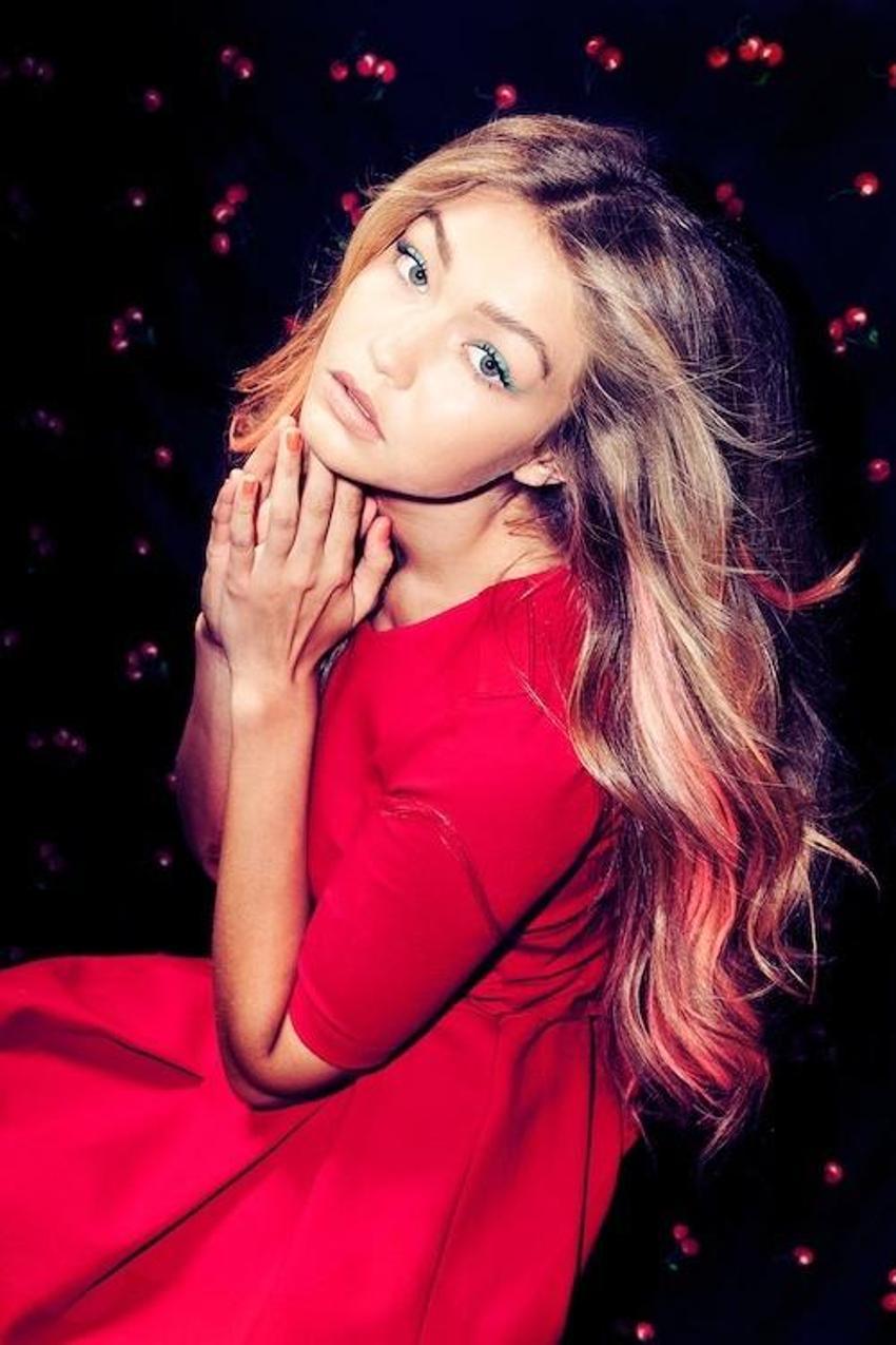 Tüm bakışlar Gigi Hadid'e yöneldi!